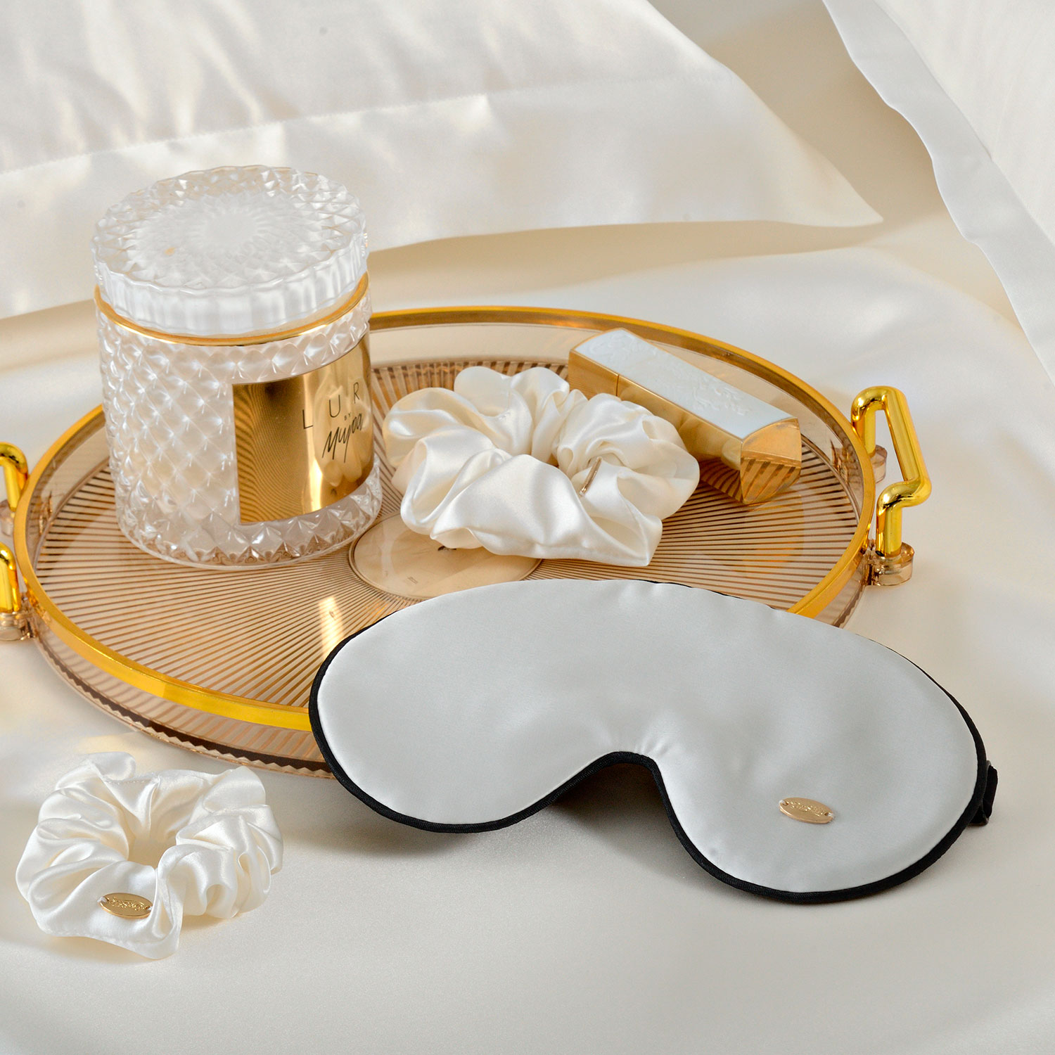 Дорожный набор с шелковой маской для сна "Relax" белая