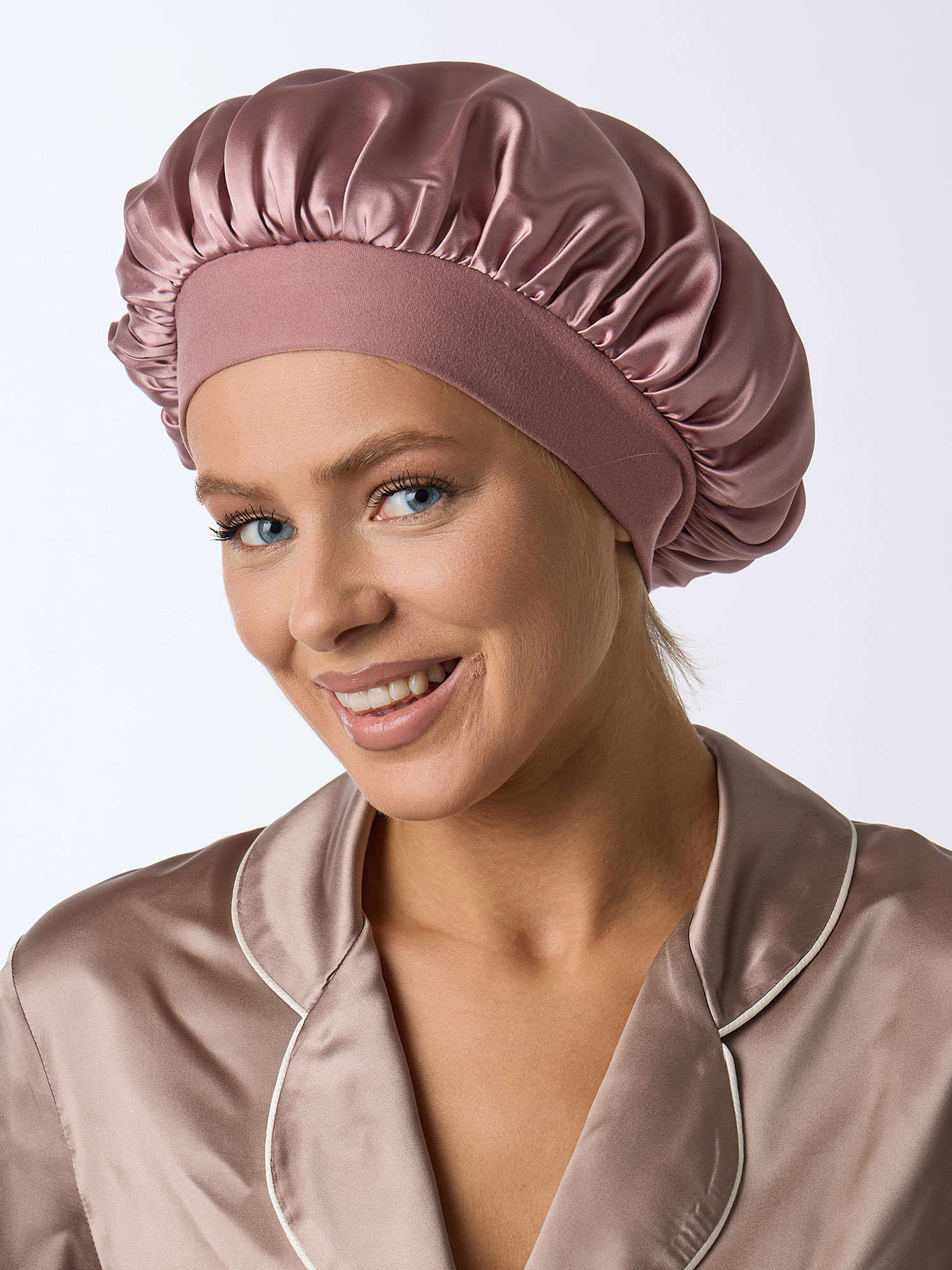 Шелковая шапочка для сна  дымчато-розовая