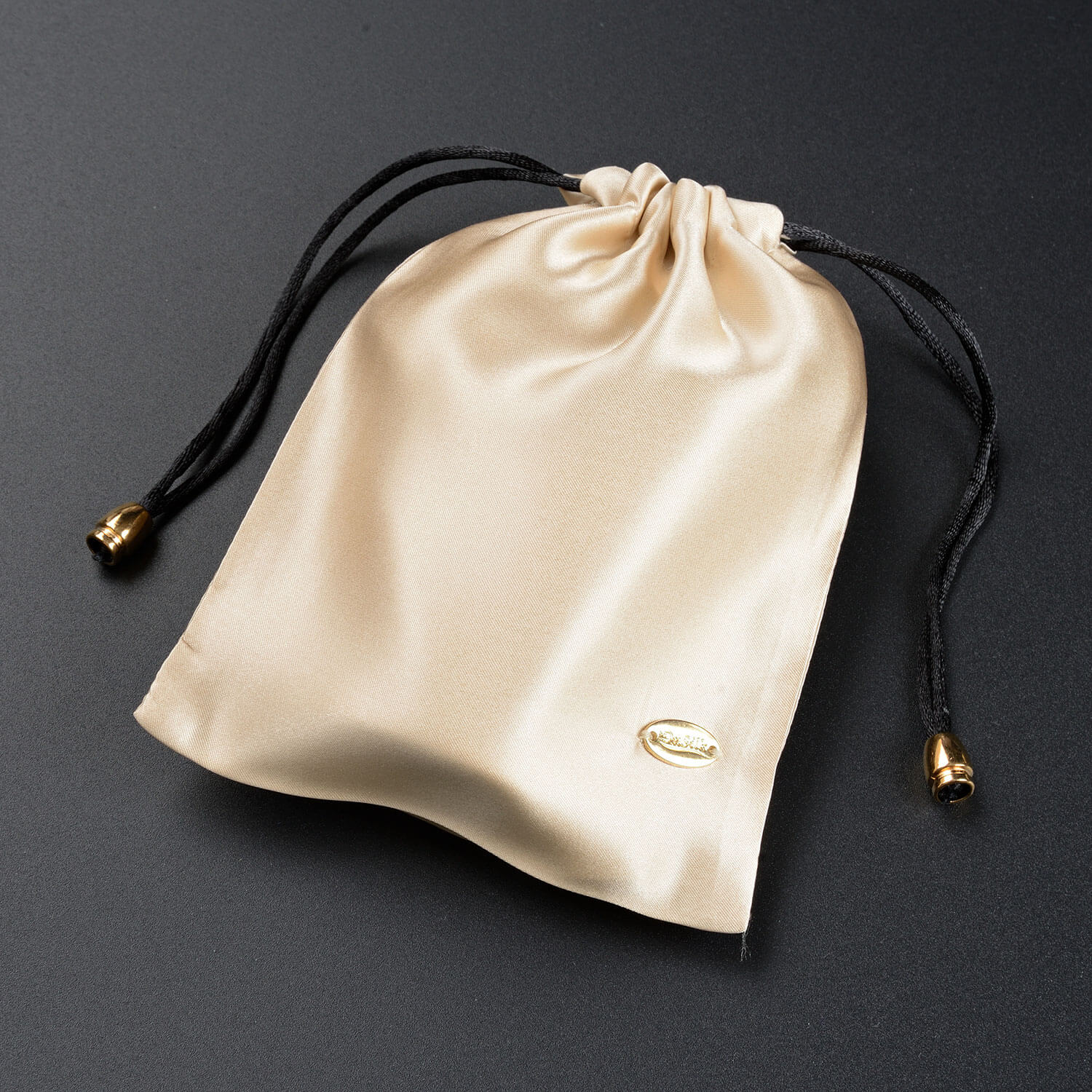 Дорожный набор с шелковой маской для сна "Relax" слоновая кость