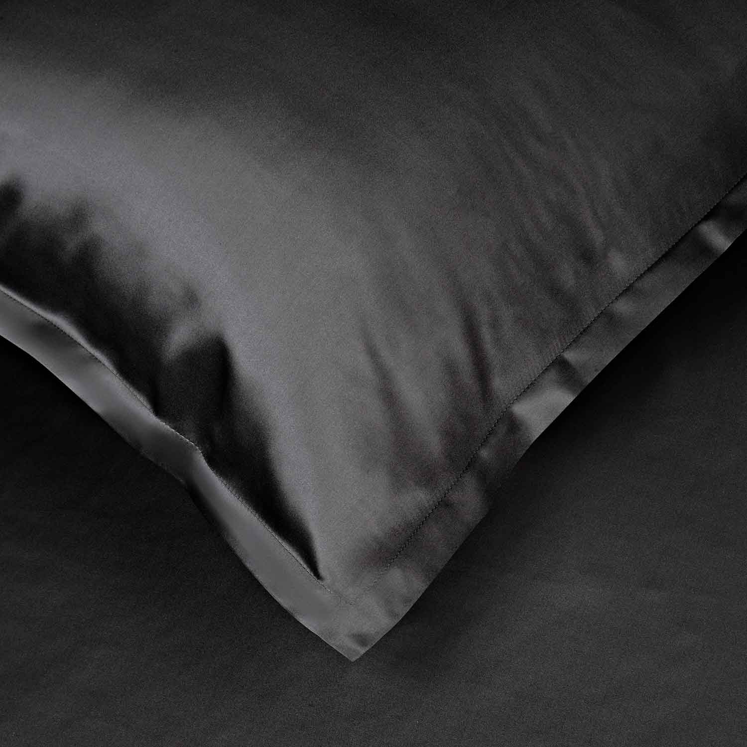 Шелковая наволочка черная