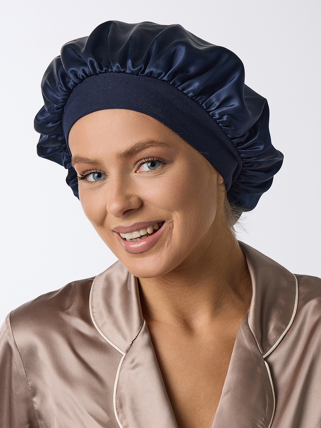 Шелковая шапочка для сна  темно-синяя
